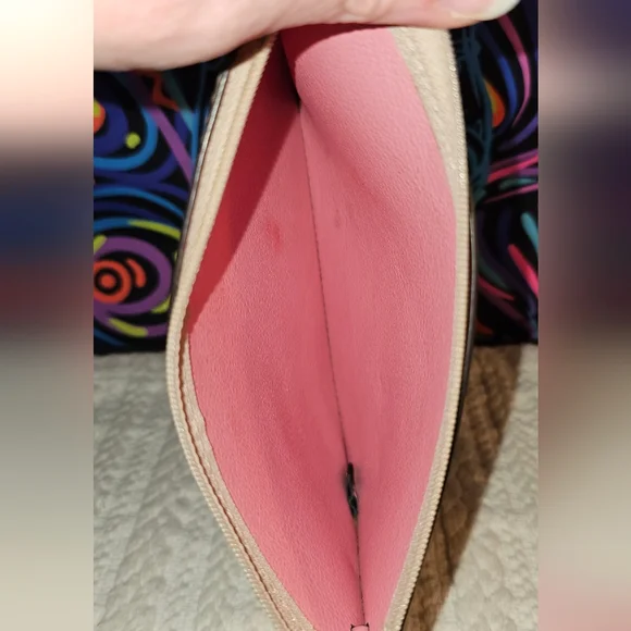 Kate Spade Arch Place Mya Breezy Floral Ditsy Pouch/Wristlet - Picture 7 of 10